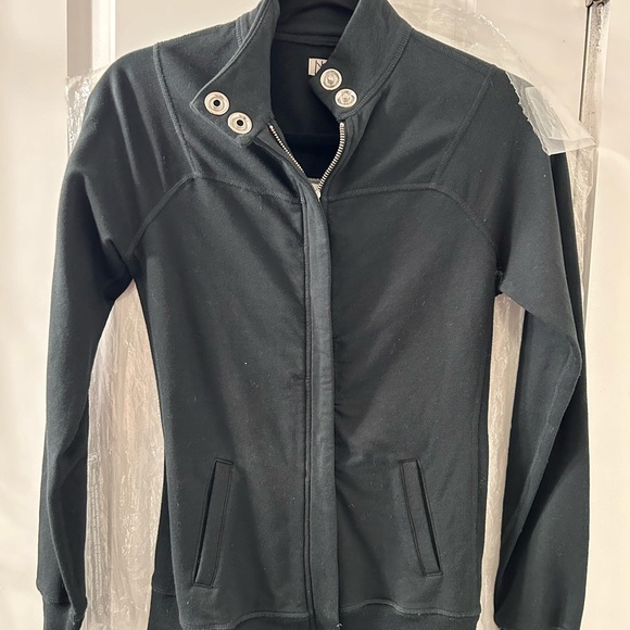 Unique embroidered jacket - Picture 2 of 4